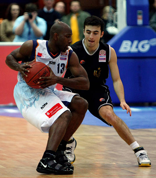 积分紧咬 积分紧咬